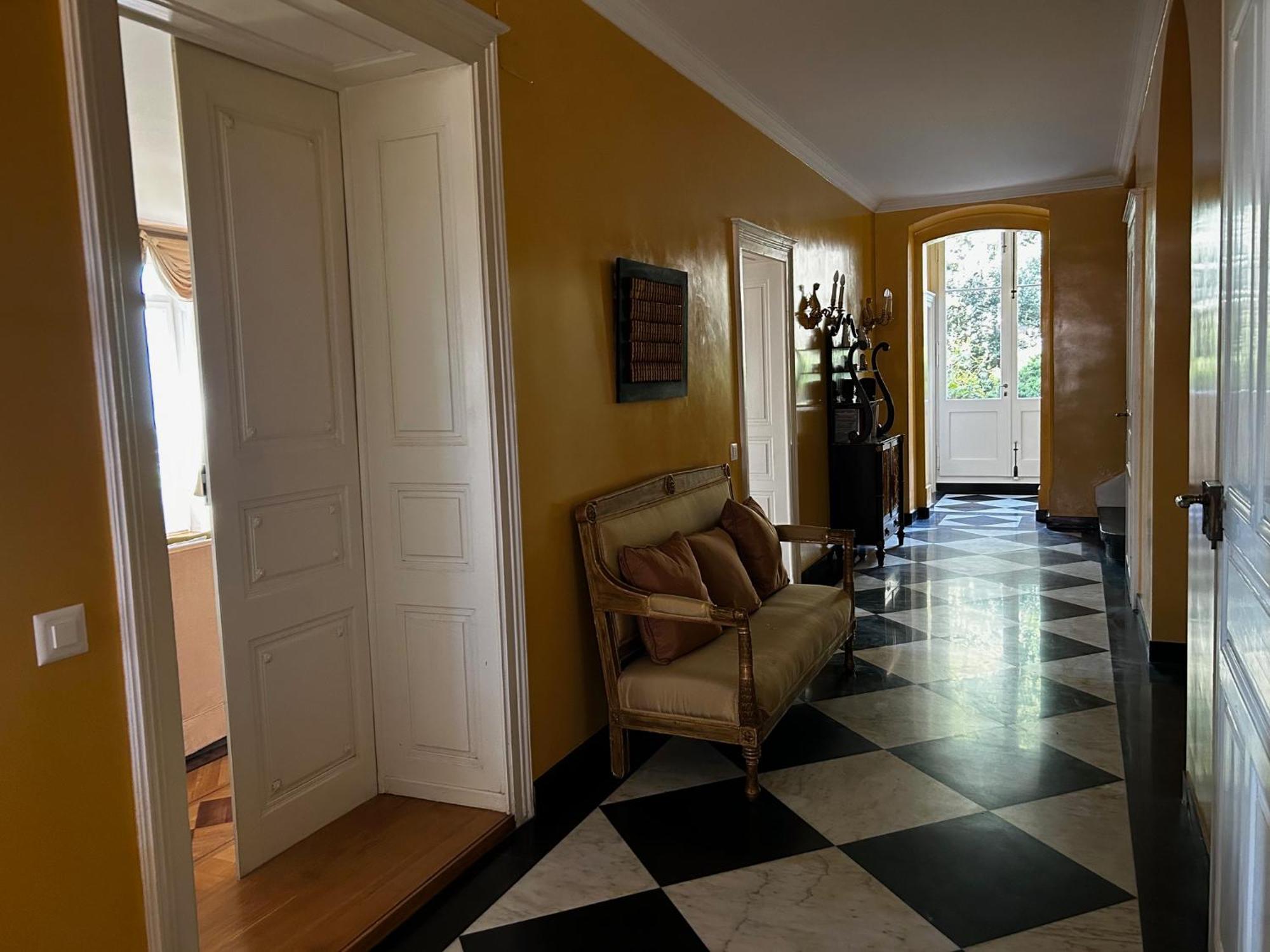 Le Chateau Lavigny المظهر الخارجي الصورة