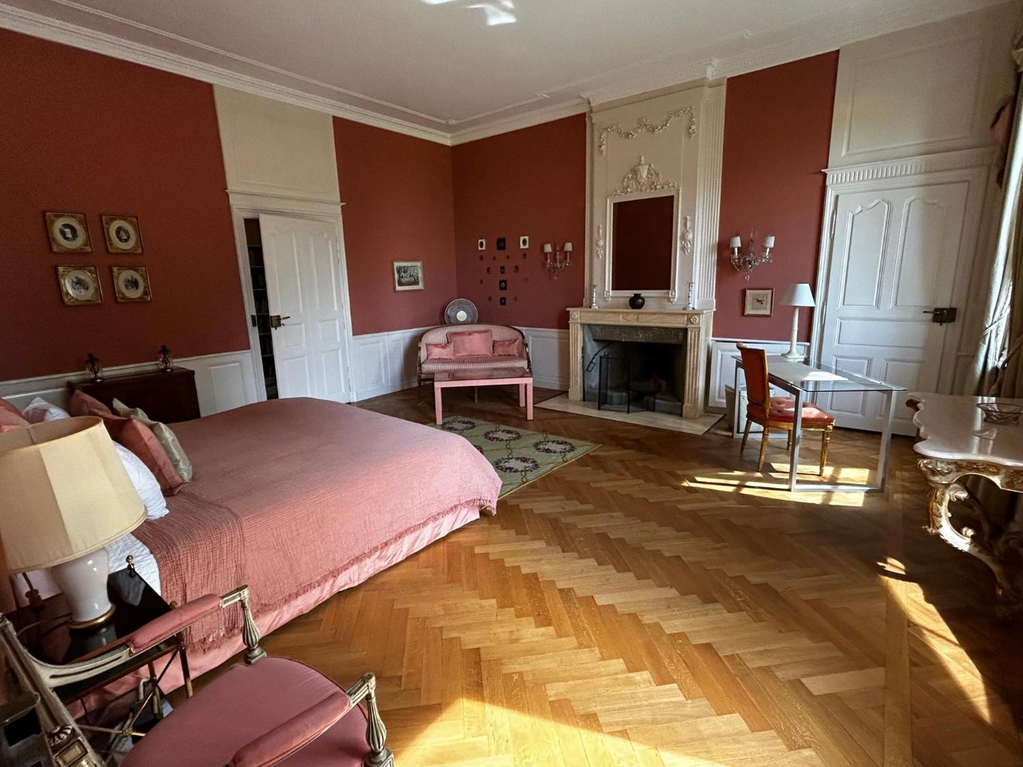Le Chateau Lavigny المظهر الخارجي الصورة